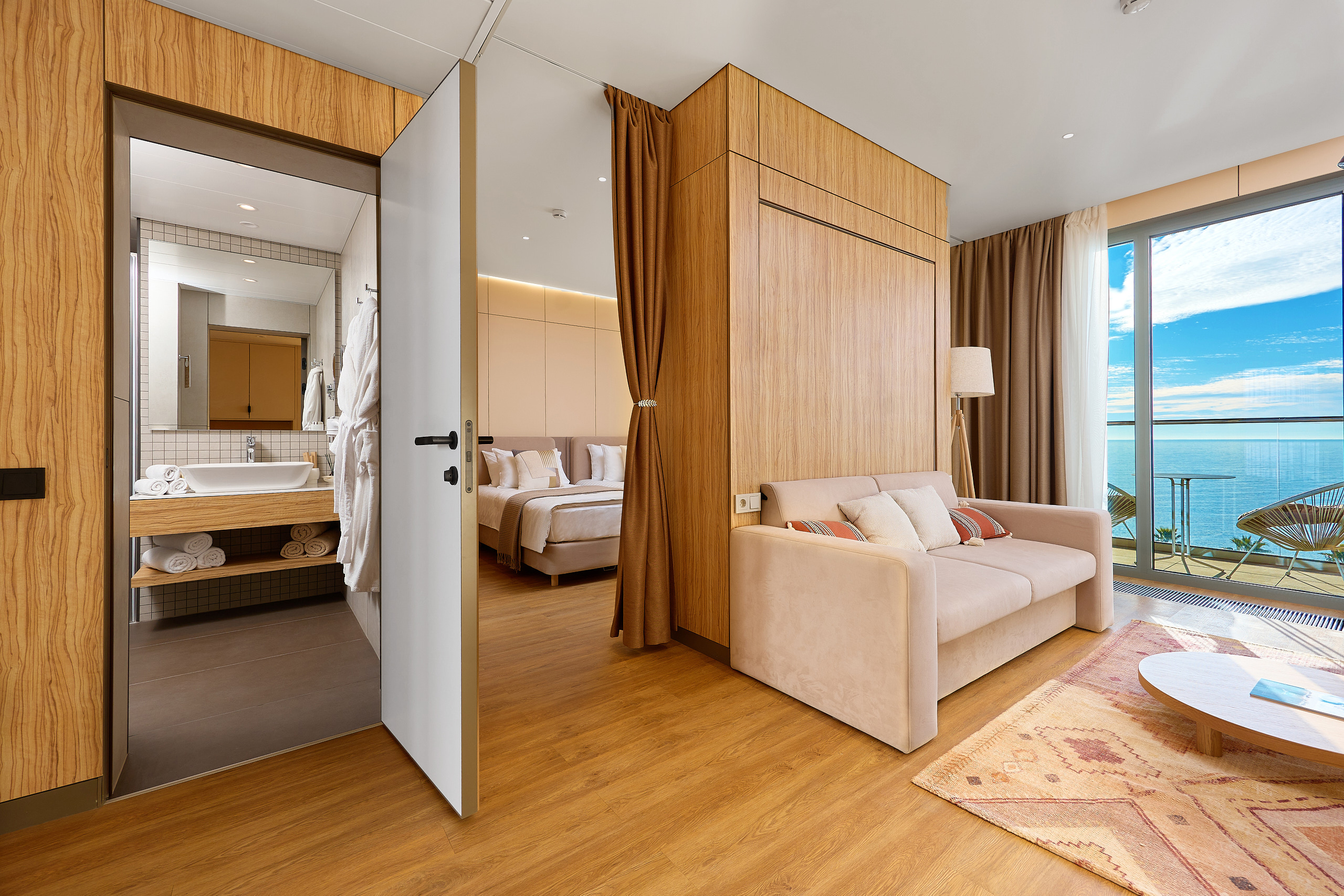 Джуниор, корпус Приморский