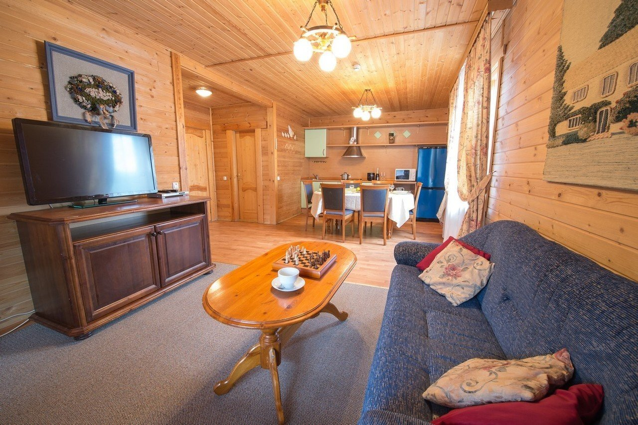 Большой коттедж 4-комнатный