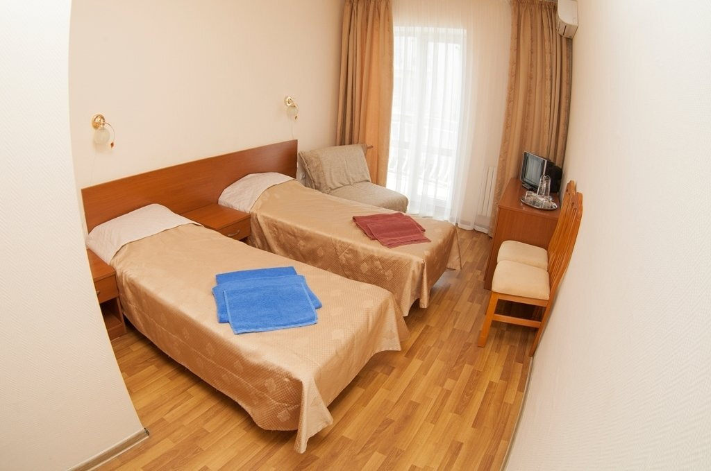 Посмотреть в галерее 1-комнатный двухместный Корпус №3