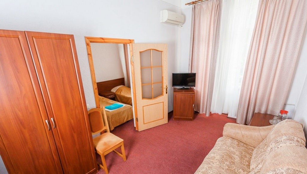 Улучшенный 2-местный 2-комнатный улучшенной категории