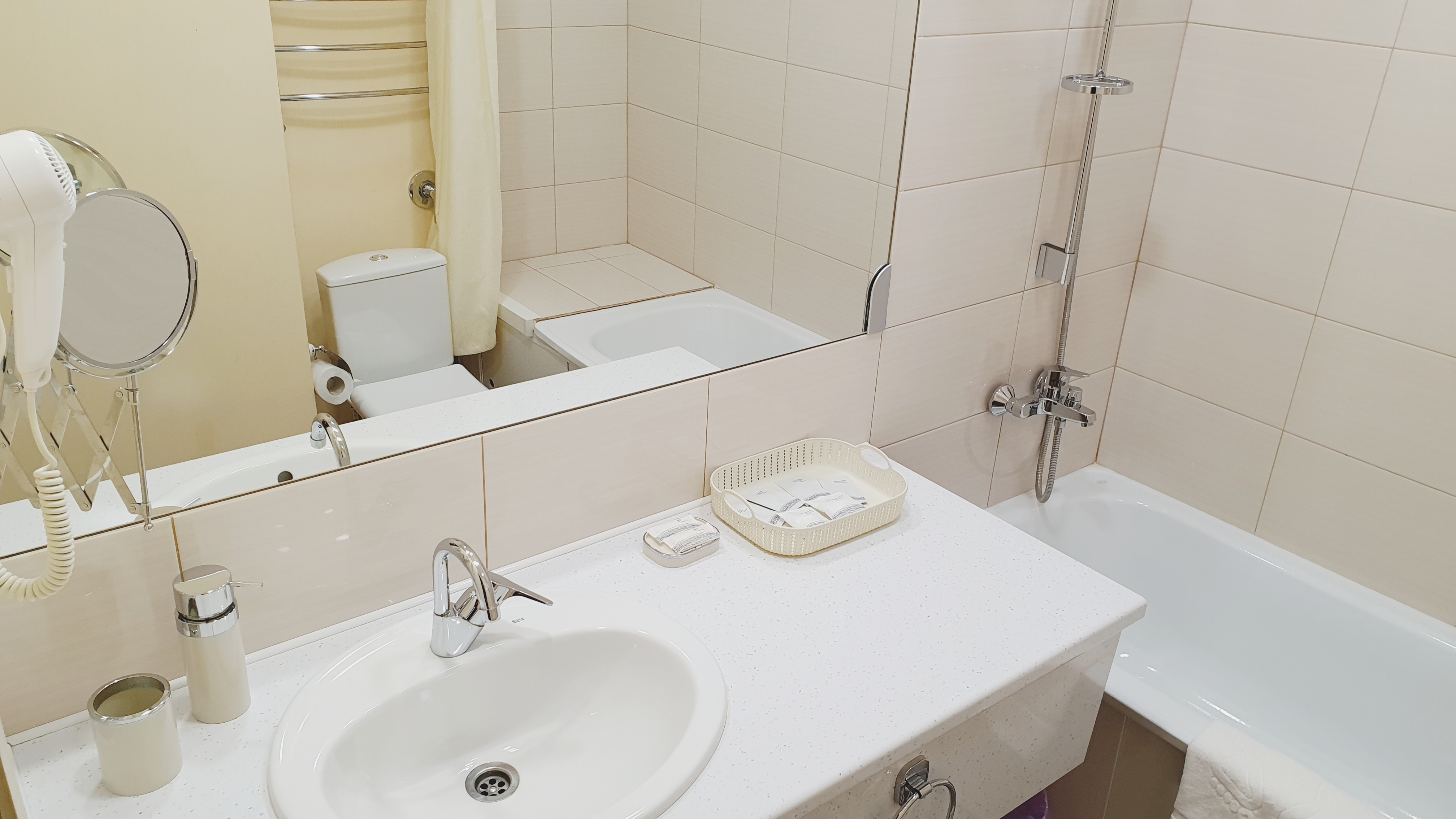 Изба 2-местная+