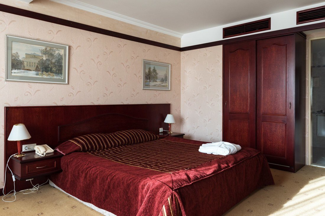 Люкс Бизнес, Бизнес корпус