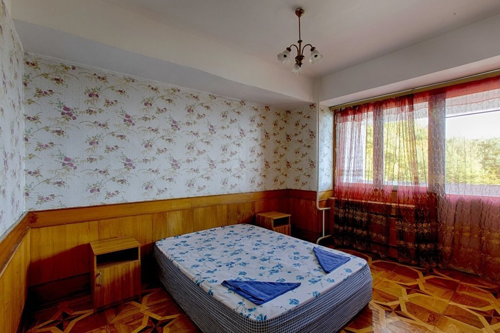 Стандарт 2 кат, без лоджи, вид на горы