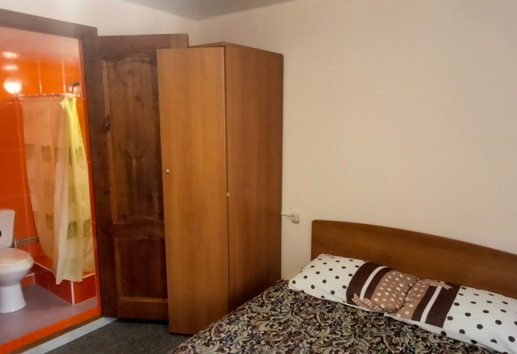 Посмотреть в галерее 2-мест. станд. без балк. в корпусе на территории