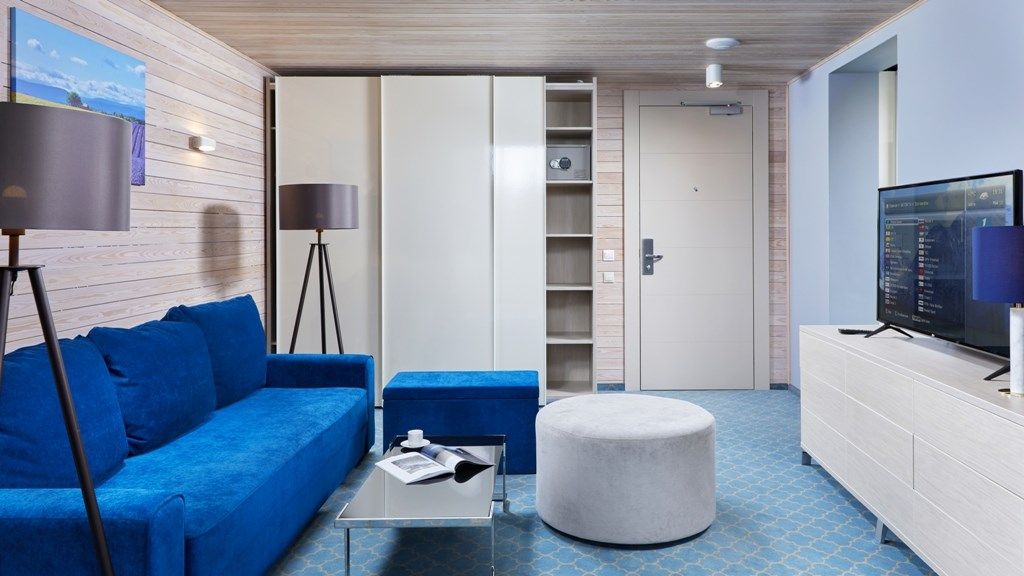 Люкс 4-местный SUITE 2-8 к.8