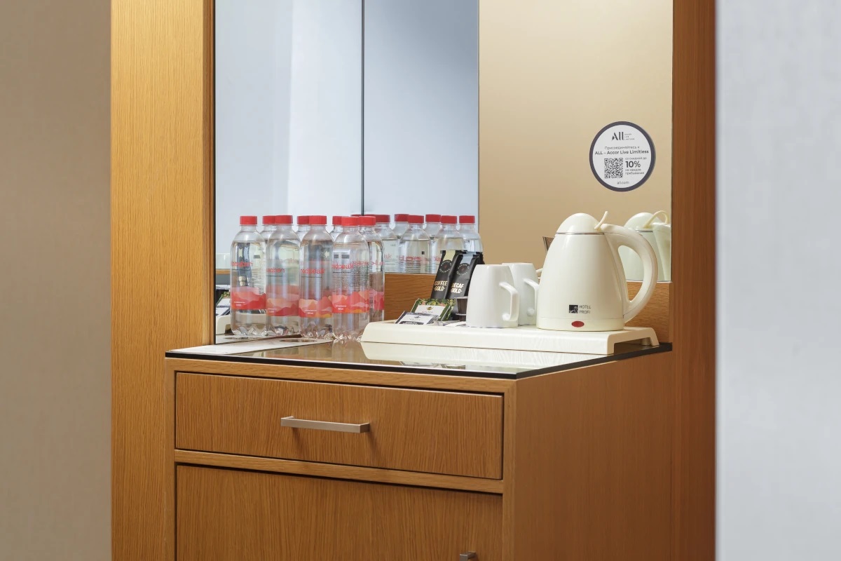 Супериор 2-местныйс с боковым видом на горы ТВИН