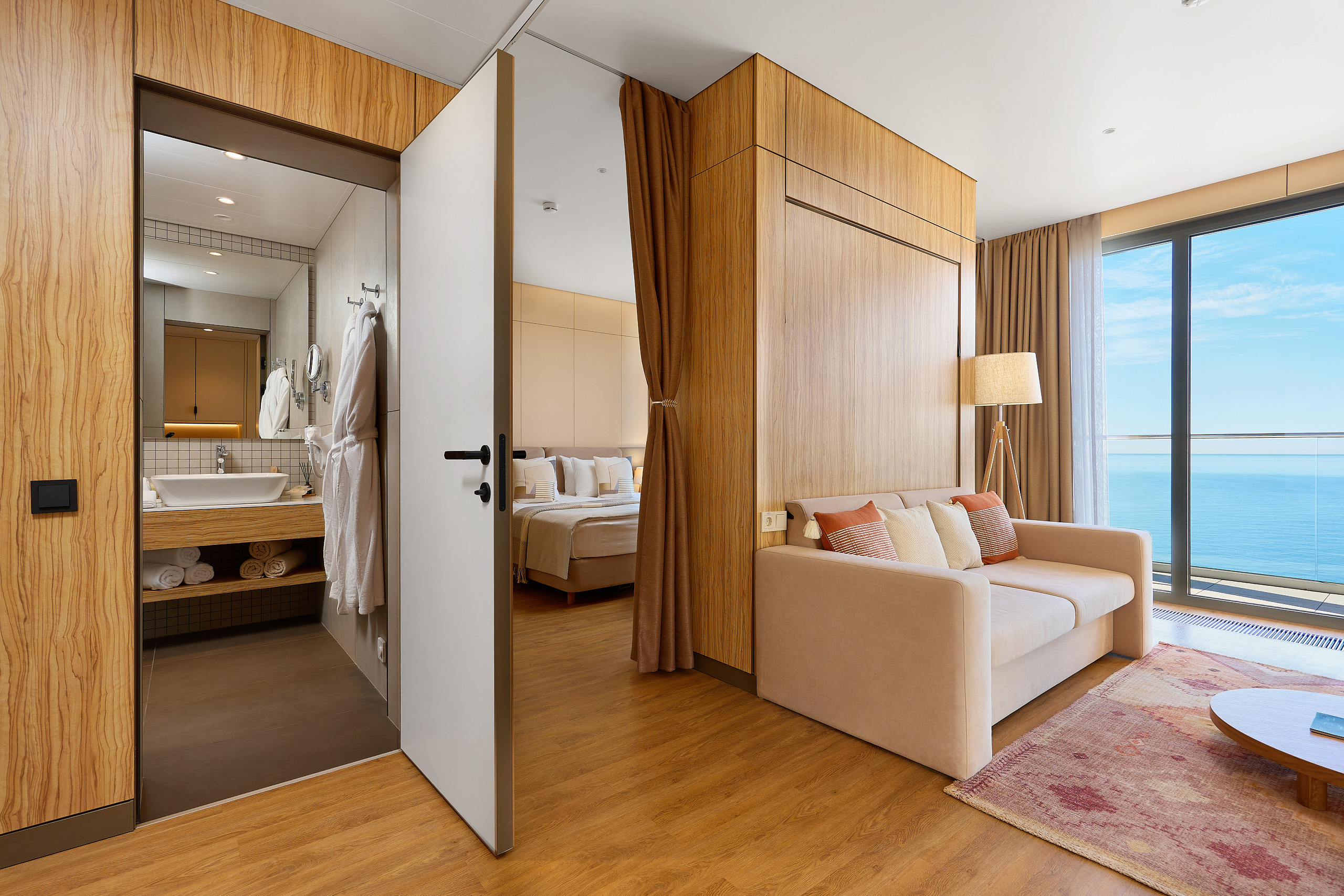 Джуниор с террасой, корпус Приморский