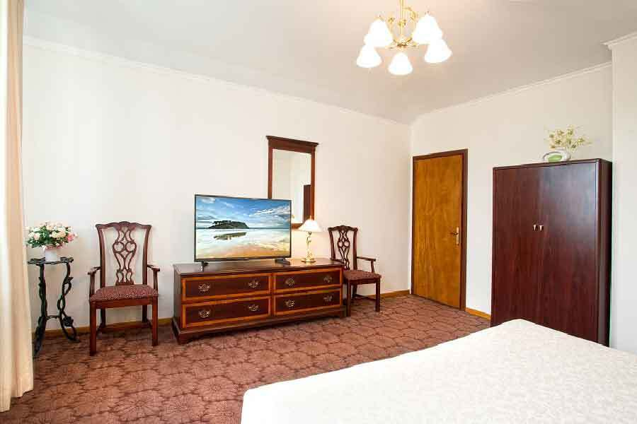 Люкс 2-комнатный 2-территории