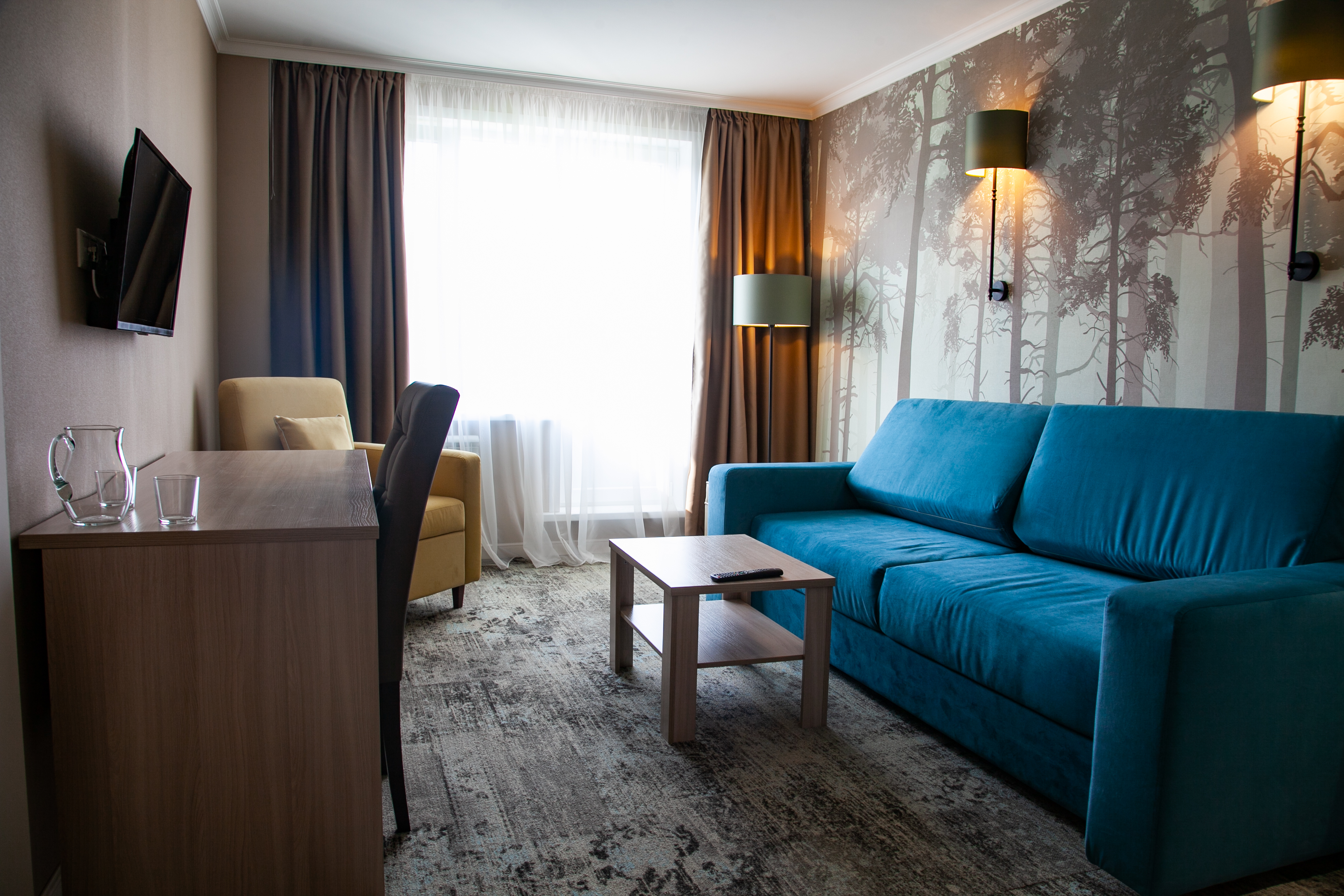 Люкс 2-местный 2-комнатный вид на территорию