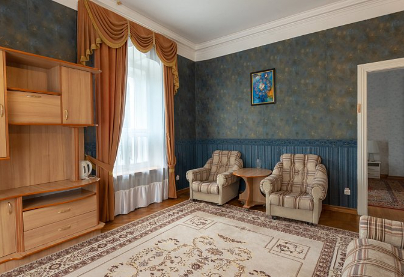 Посмотреть в галерее 2-мест. 2-комн. люкс, корп. 1