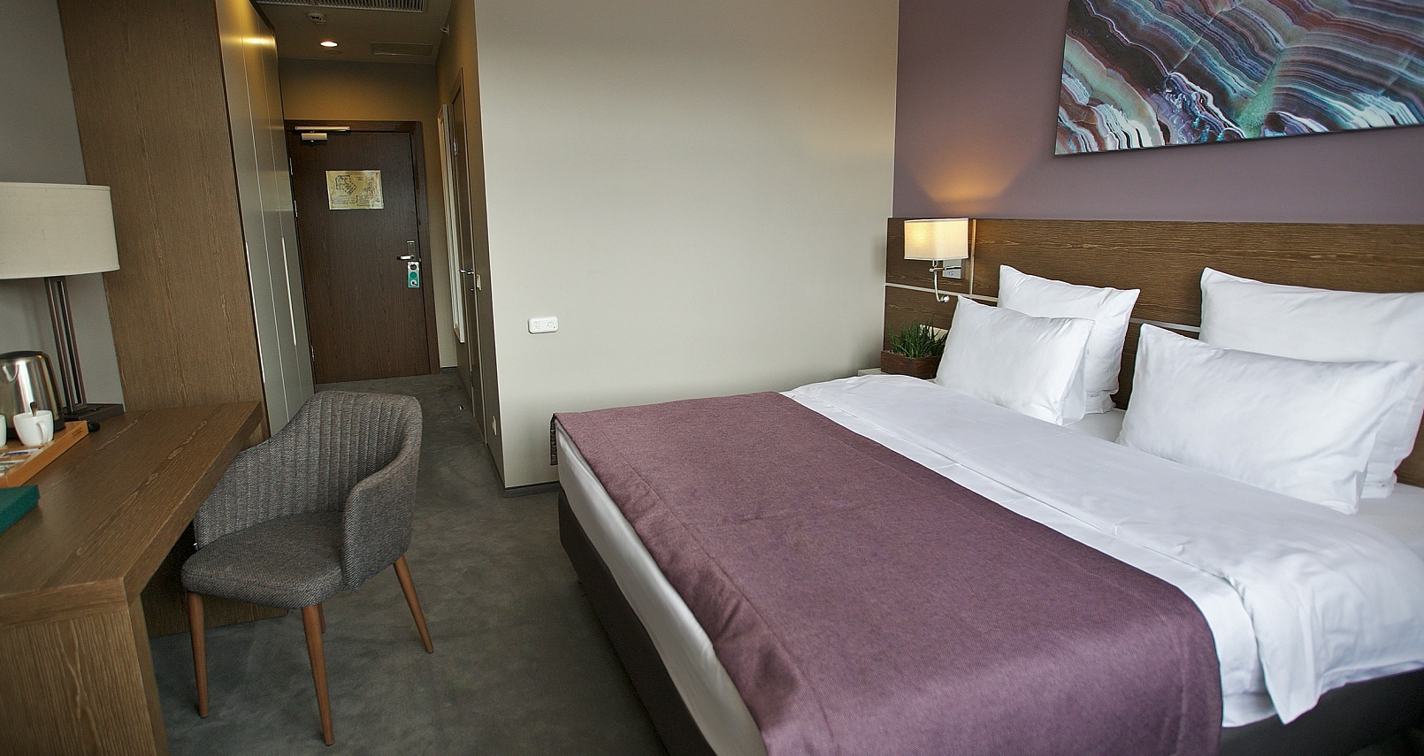 Посмотреть в галерее Premier room, вид на горы