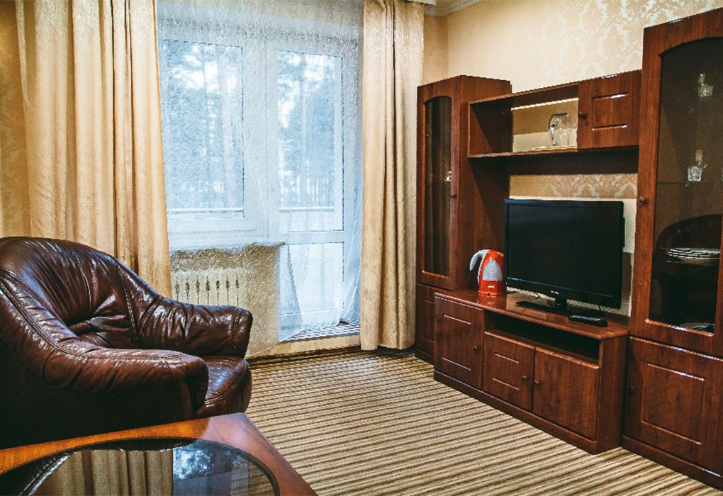 Посмотреть в галерее 2-мест. 2-комн. люкс, корп. 1