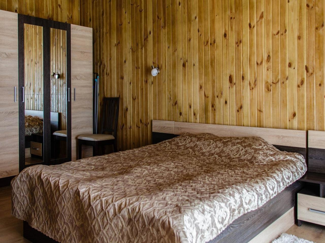 «АПАРТАМЕНТЫ У МОРЯ»