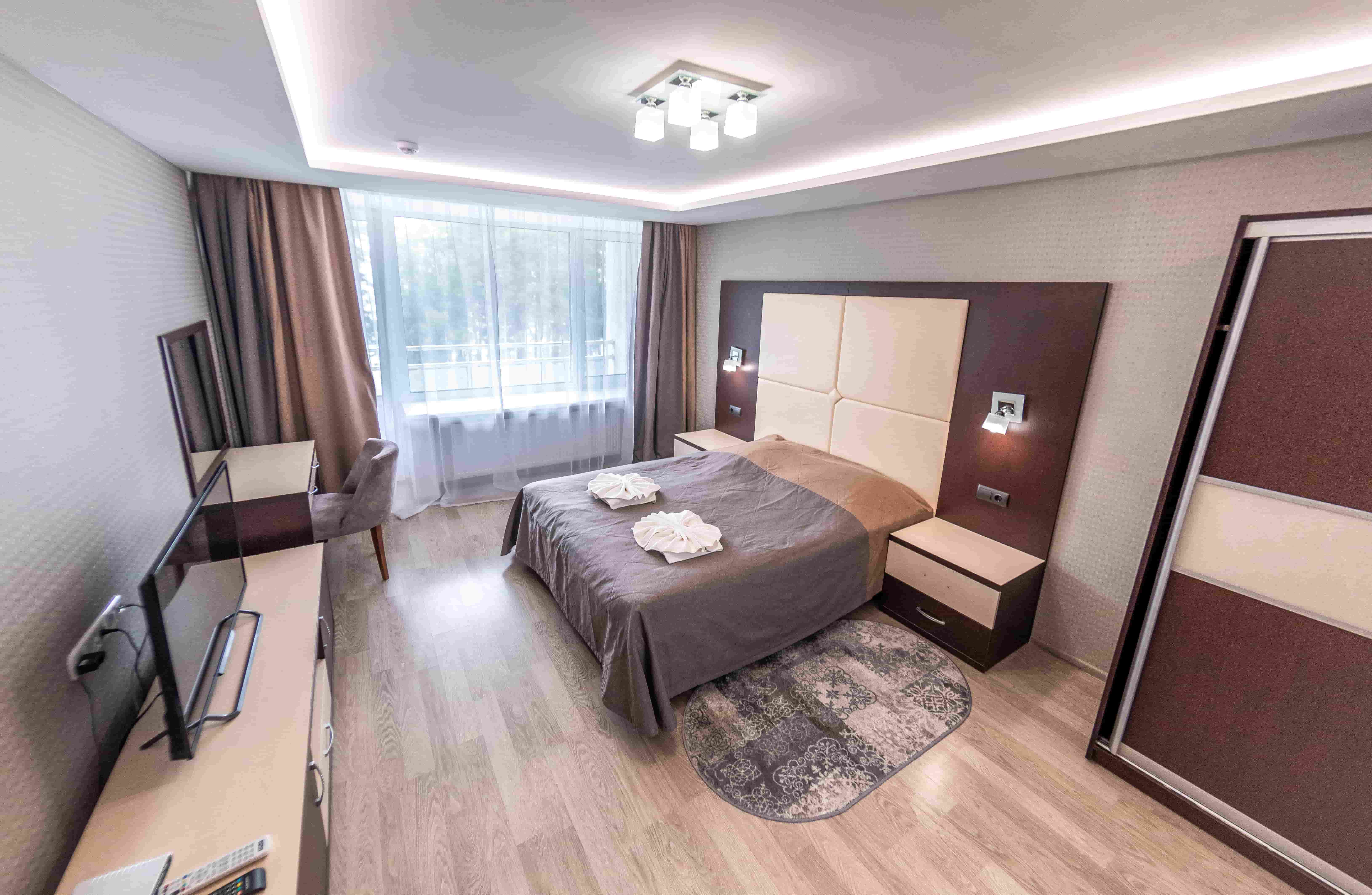 Люкс 3-комнатный, корпус Главный