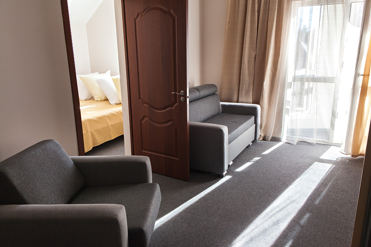 Семейный 3-местный 2-комнатный с лоджией №36,37