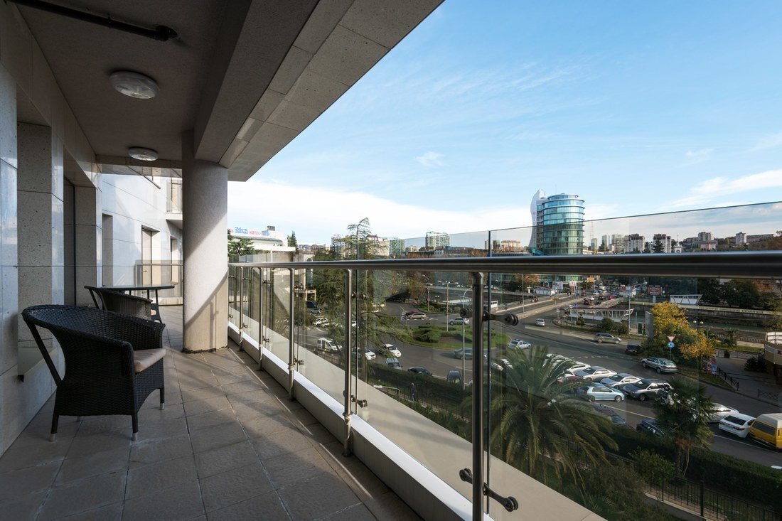 Апартаменты, Основной корпус