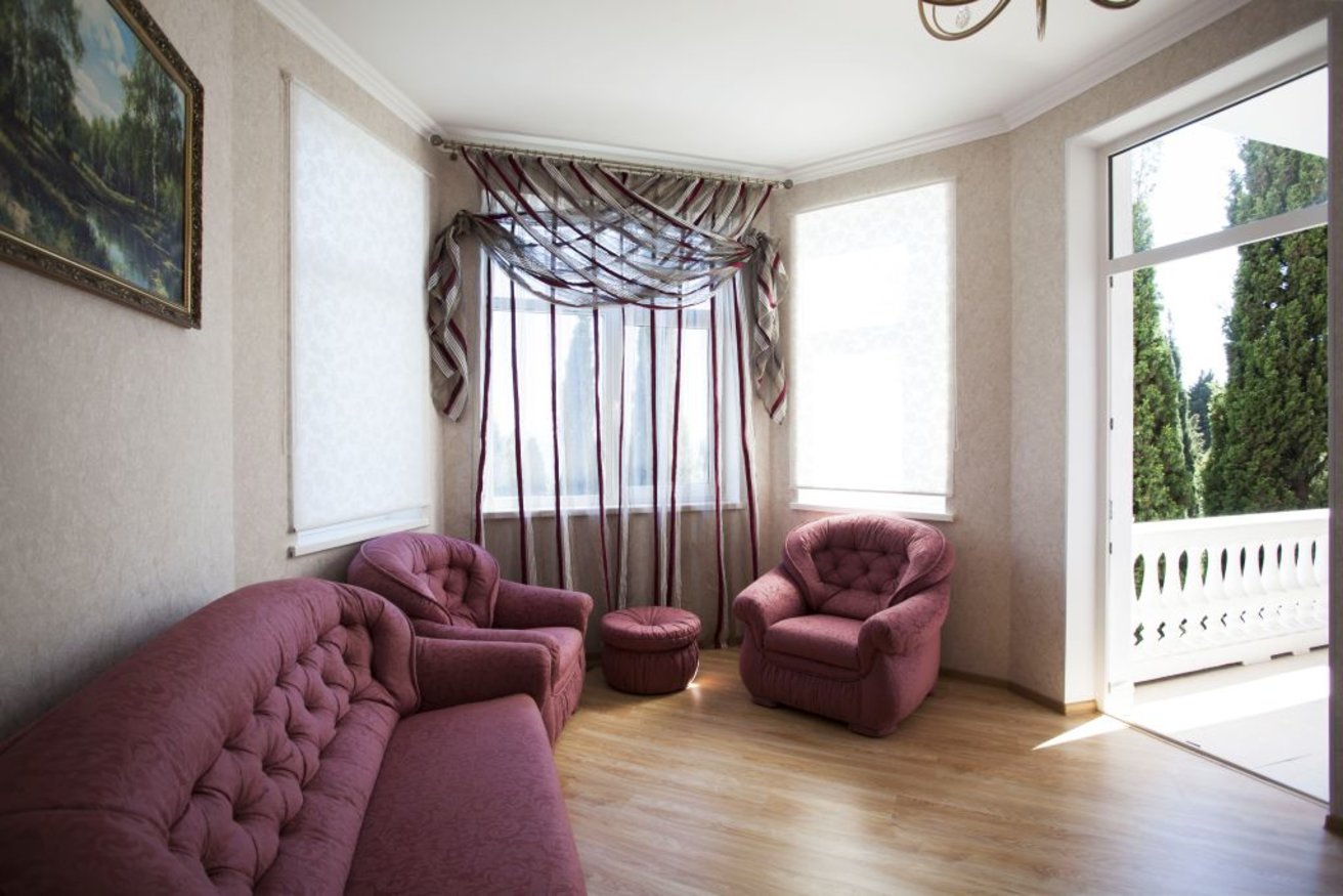 Люкс 3-местный 2-комнатный корпус Лилия