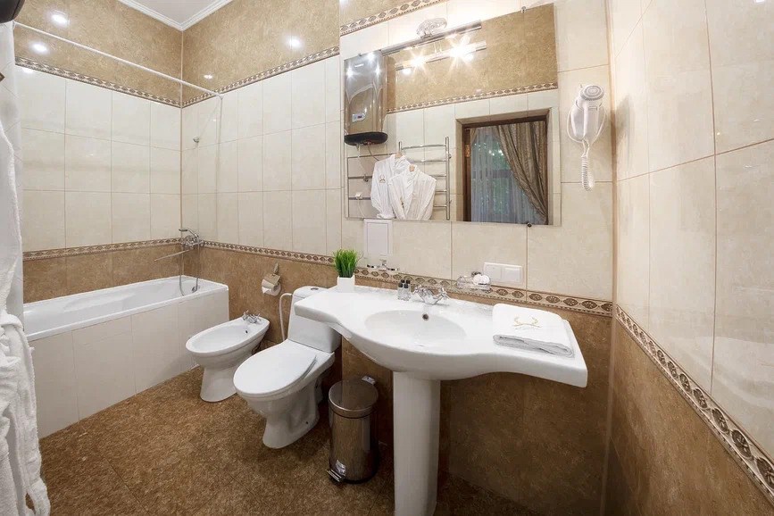 Люкс Улучшенный 2-местный 2-комнатный корпус Гагаринский