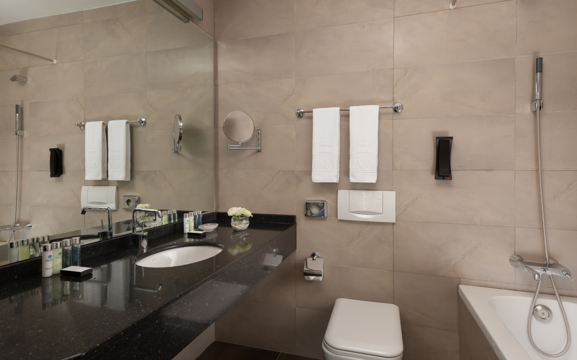 Стандарт 4* 2-местный 1-комнатный корпус 3 вид на горы