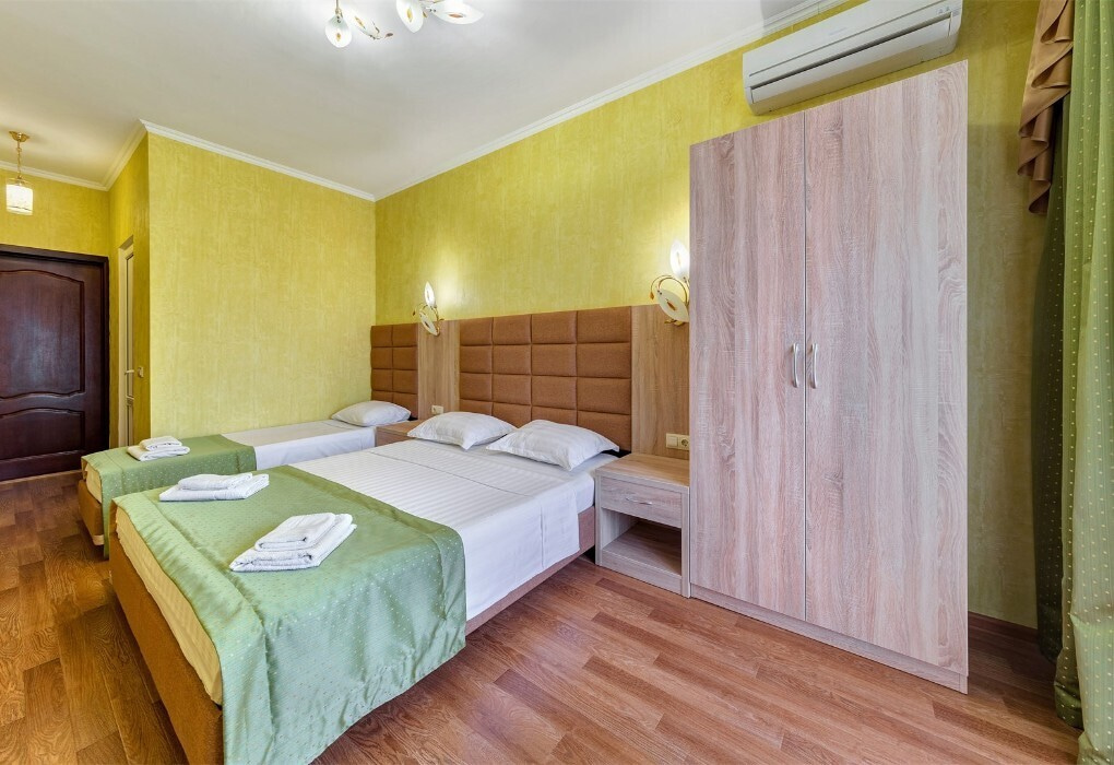 2-мест.(разм. в 3-мест.) полулюкс