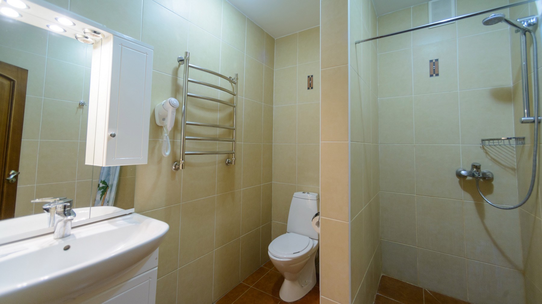 Посмотреть в галерее Стандарт 2-местный (Дача 10)