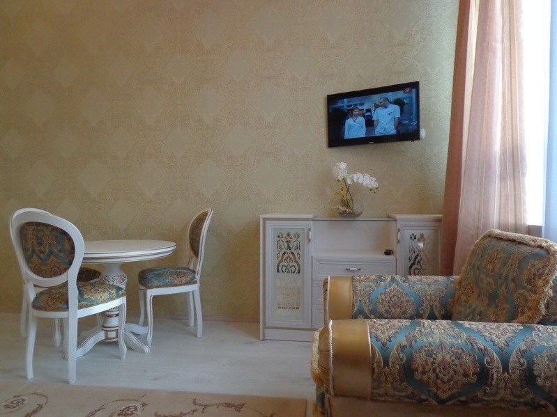 Люкс 2-местный 2-комнатный корпус 1(6)