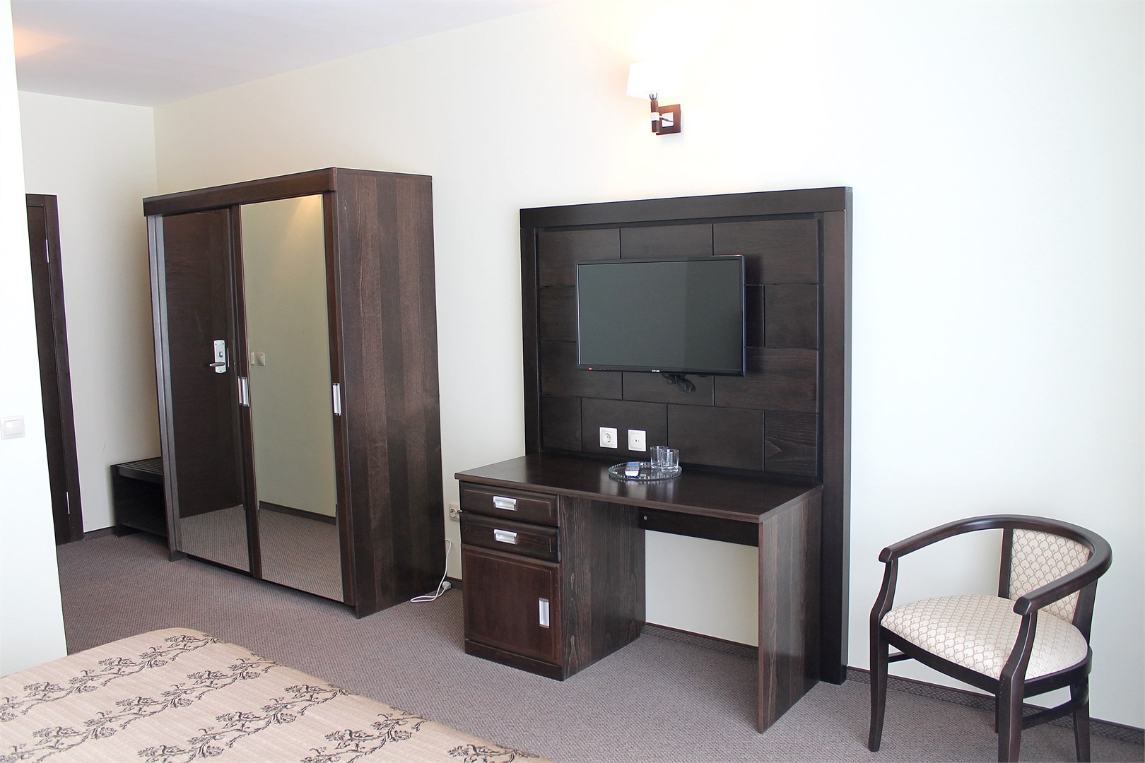 Комфорт 2-местный Twin 1 корпус с дополнительной кроватью