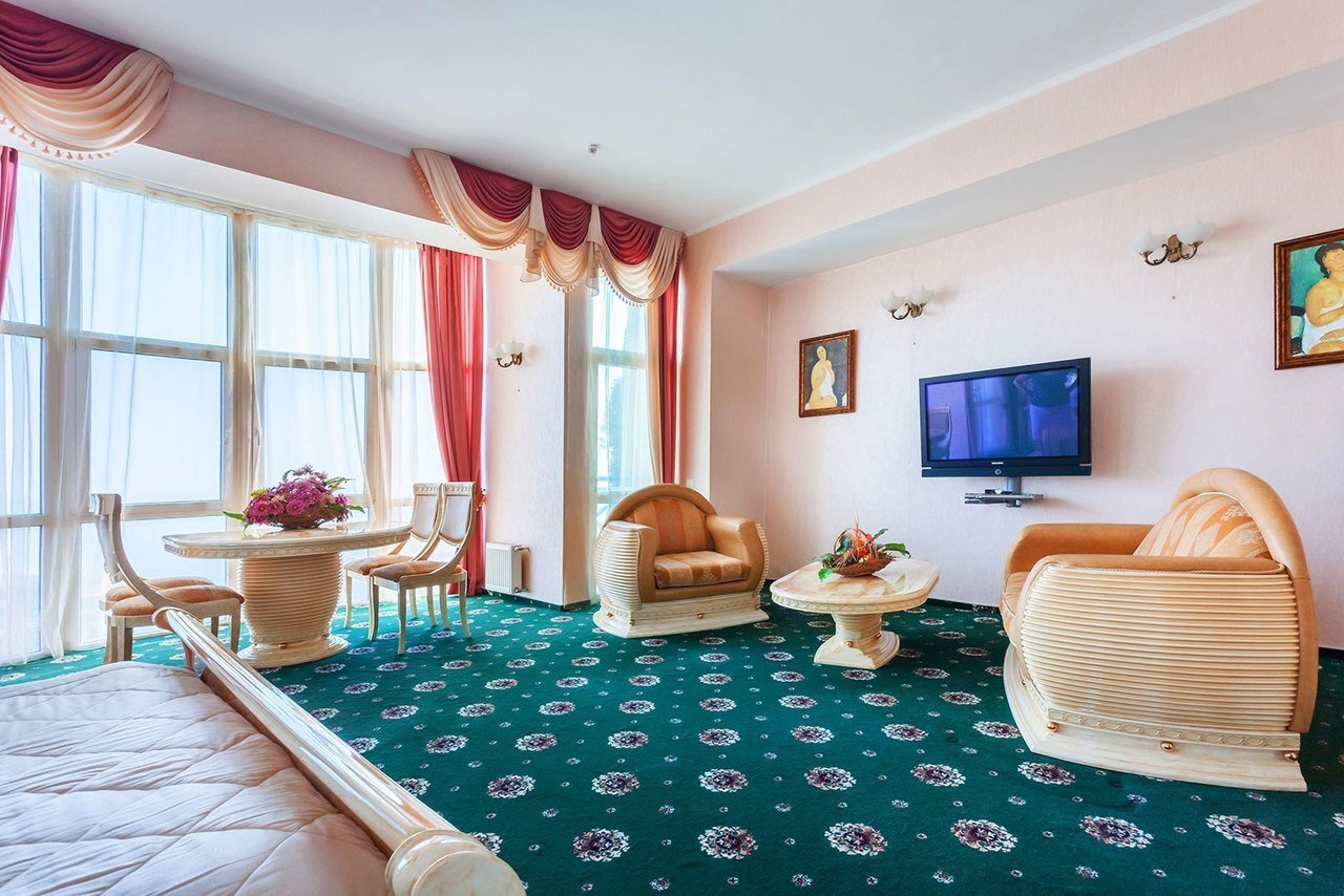 Suite «Shahriyar»(411)