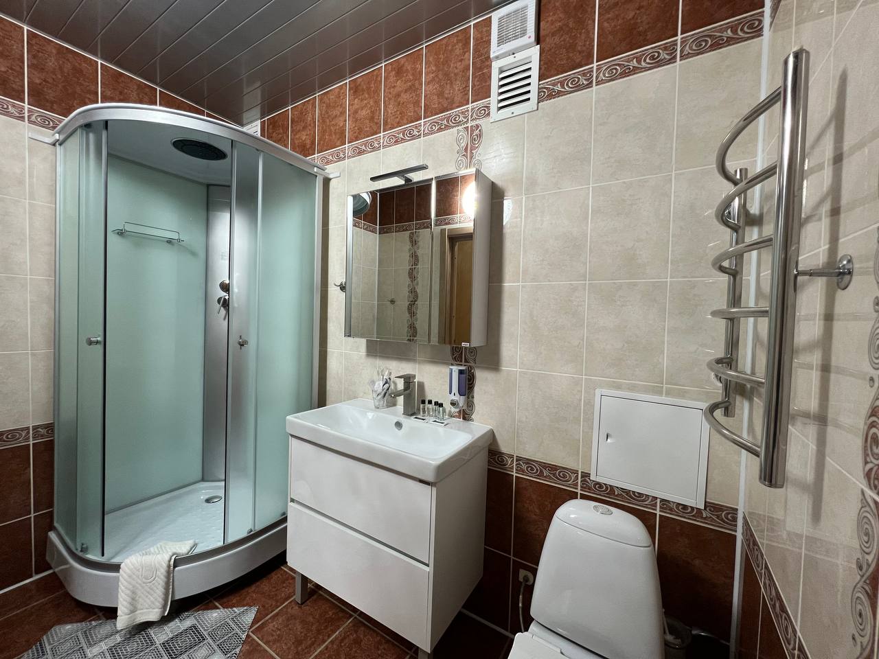 Семейный 2-местный 2-комнатный корпус 5