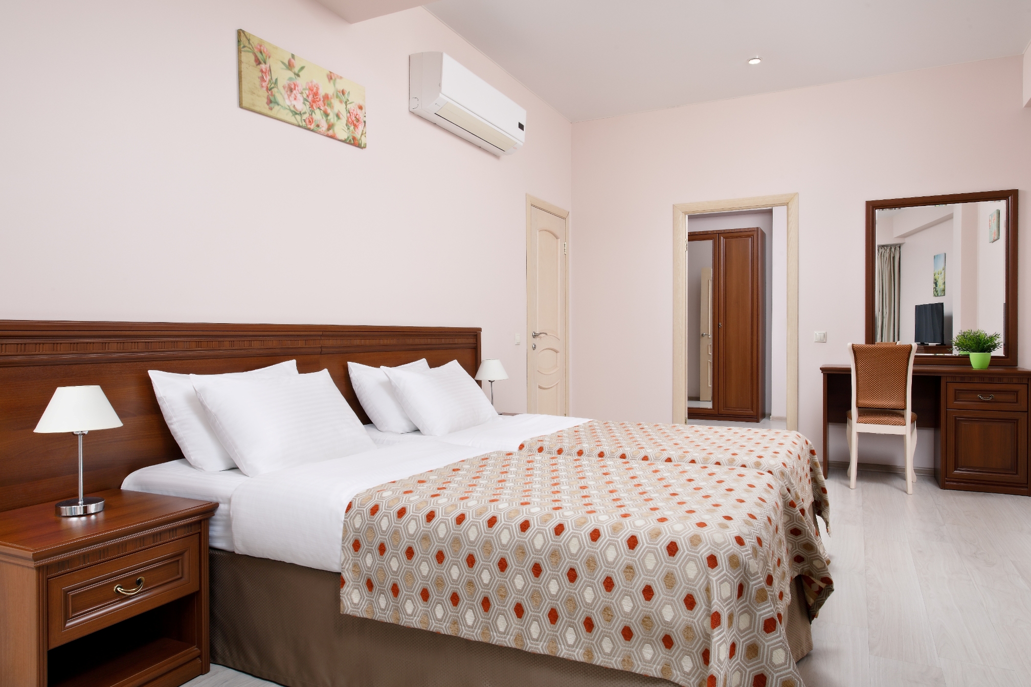 Апартаменты 2 местный Люкс