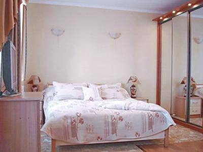 Стандарт, основной корпус