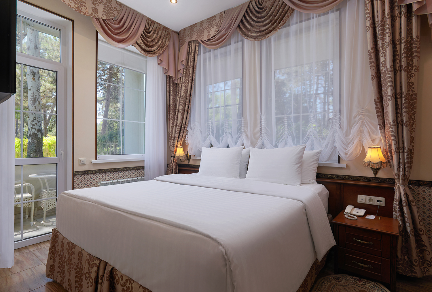 Посмотреть в галерее Suite 2-местный 2-комнатный Sut