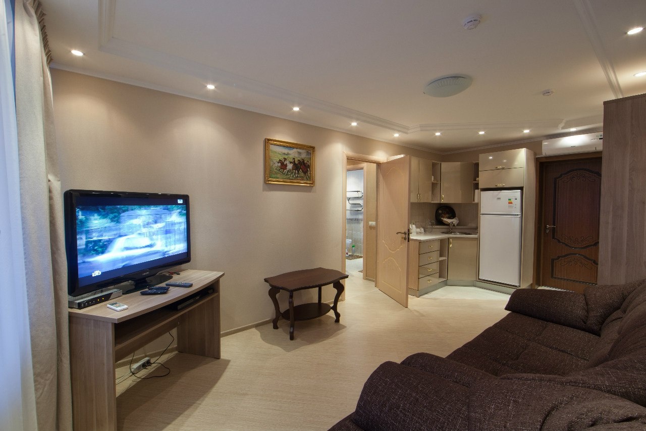 Люкс 2-местный 2-комнатный Люкс 