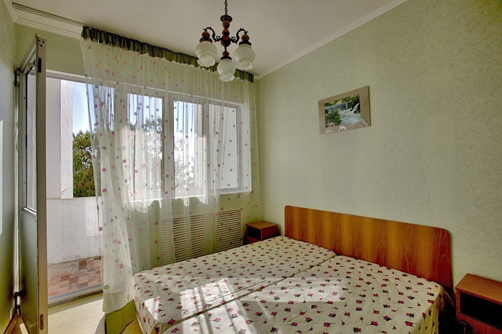 Стандарт 2 кат, лоджия, вид на горы