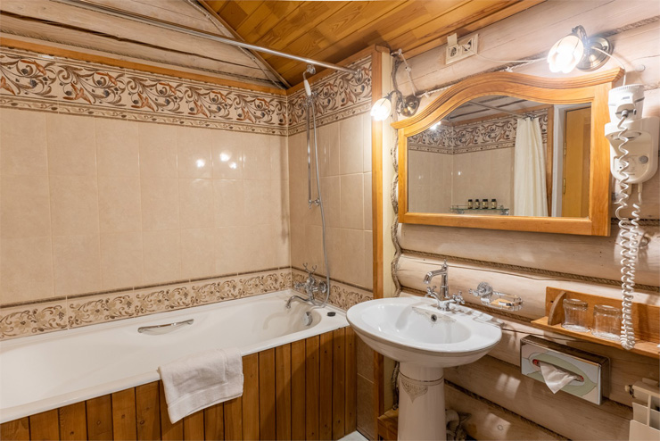 Коттедж VIP 2 этажный 4 местный