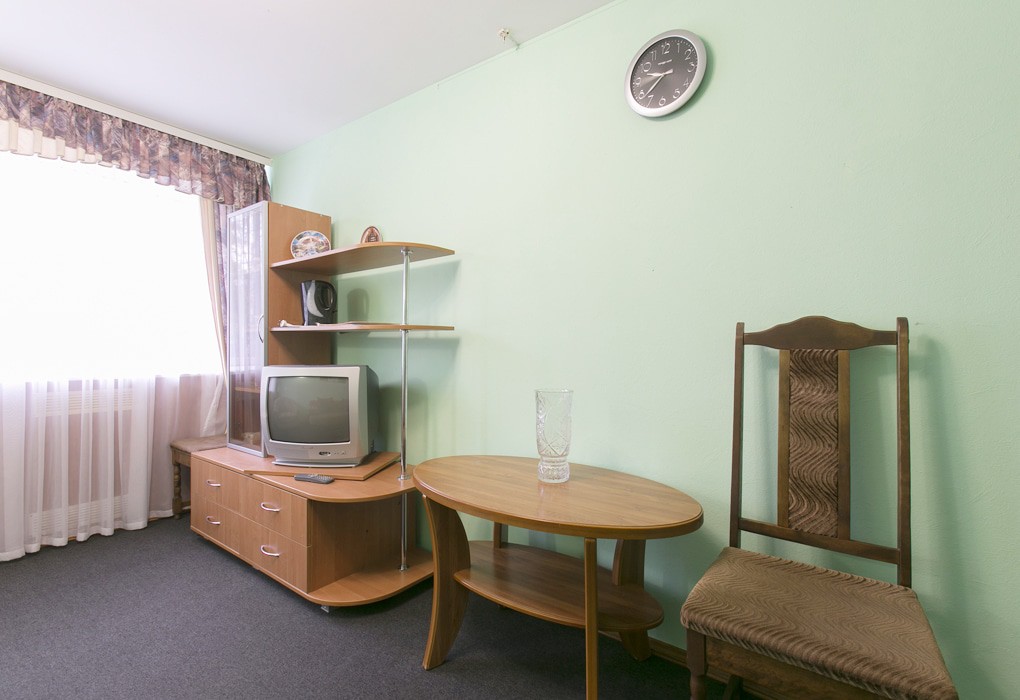 Посмотреть в галерее 2-мест. 2-комн. люкс, корп. 2