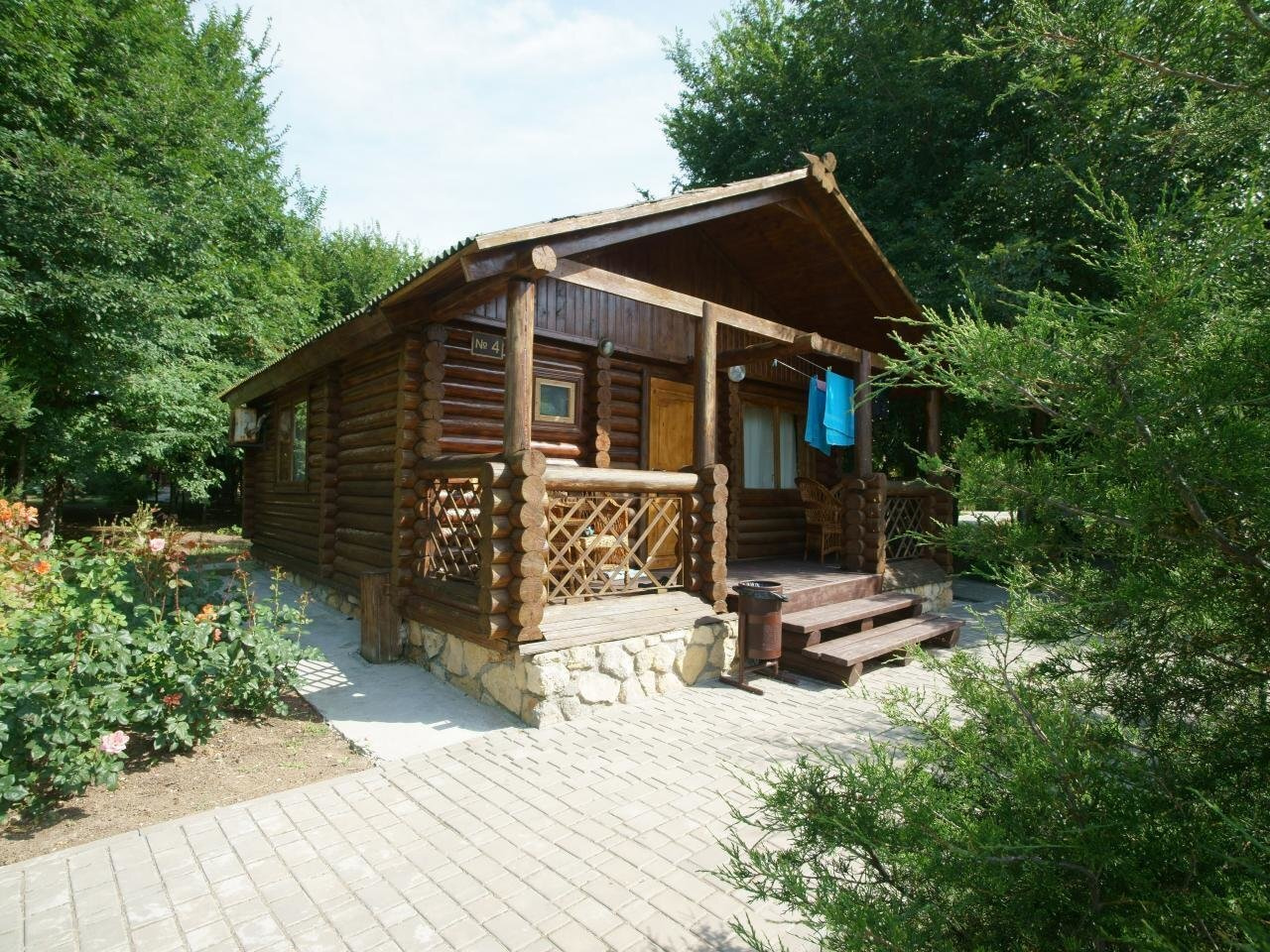 «БРЕВЕНЧАТЫЕ СРУБЫ» 1-этажный