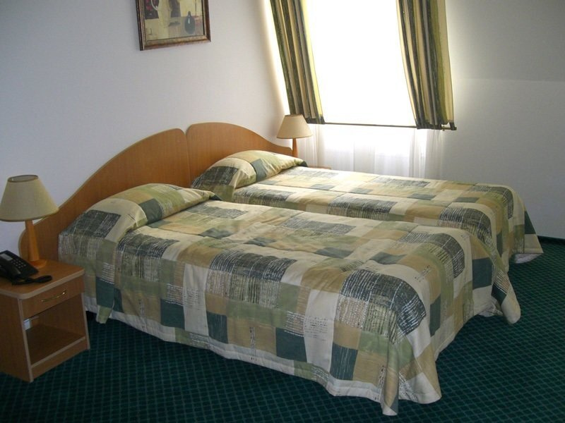 Студия Мансардная 