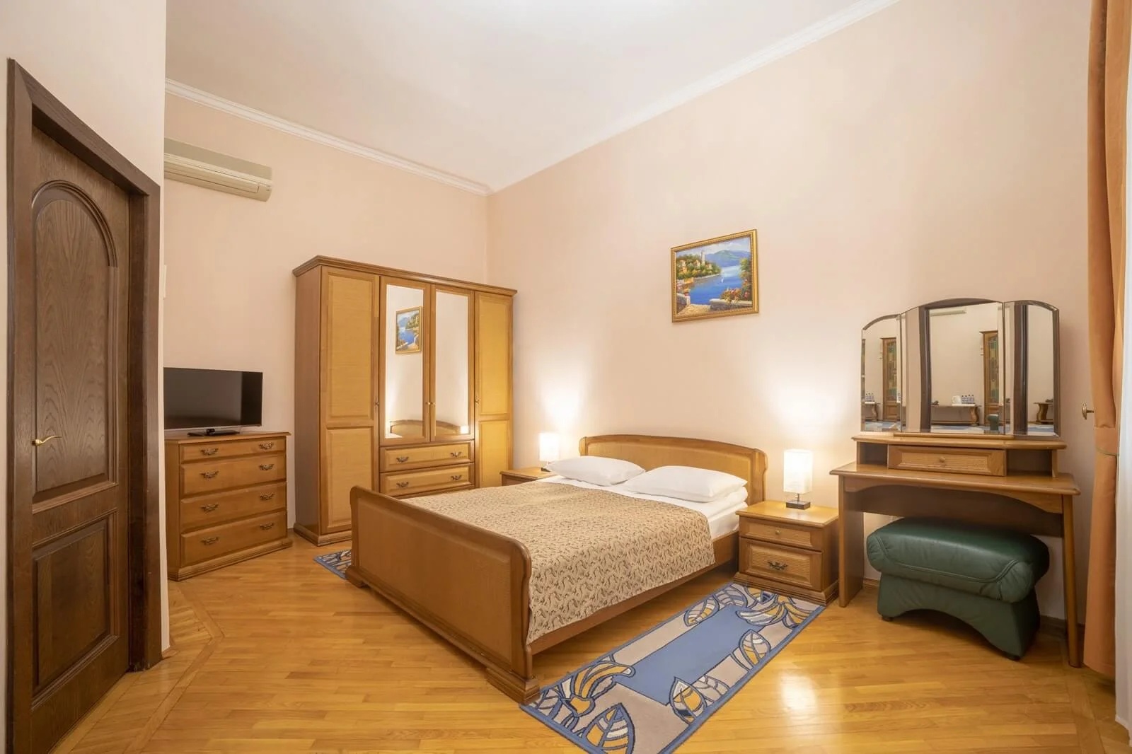 Люкс комфорт, корпус Главный