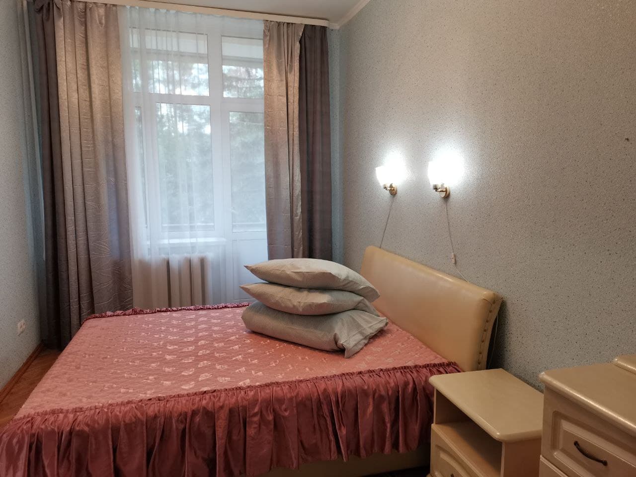 Посмотреть в галерее Апартаменты 3-местные 3-комнатные Апартаменты