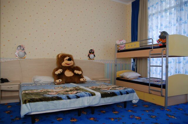 Посмотреть в галерее Стандарт+ 2-местный 1-комнатный Детский в Главном корпусе