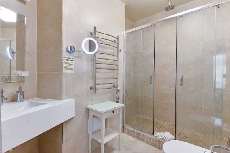 Джуниор сюит 2-местный 1-комнатный №208,304