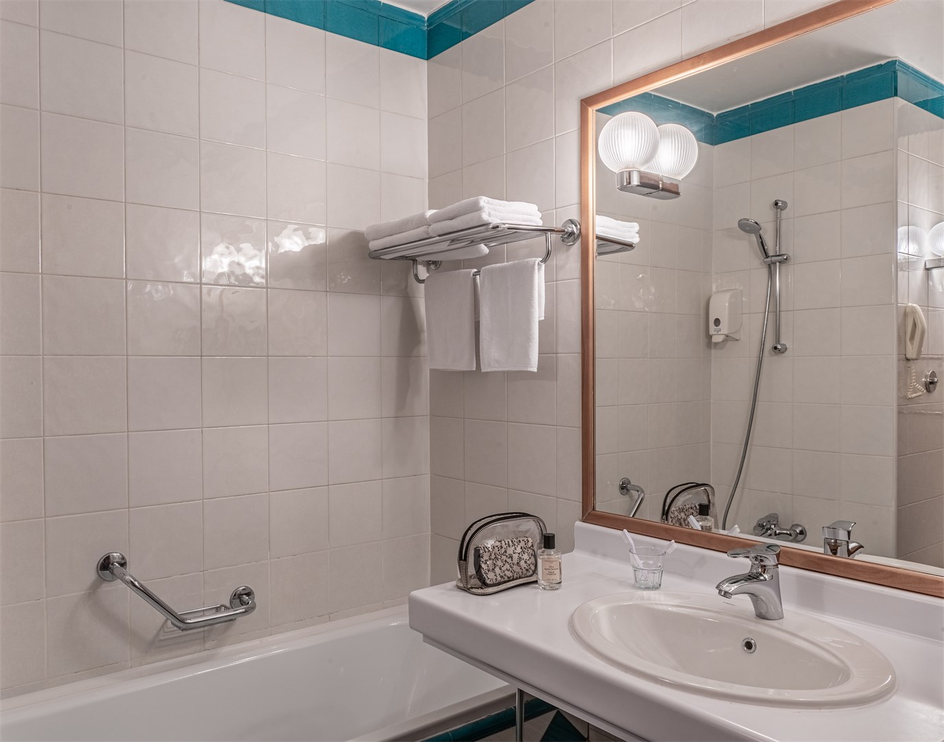 Бизнес  2-местный