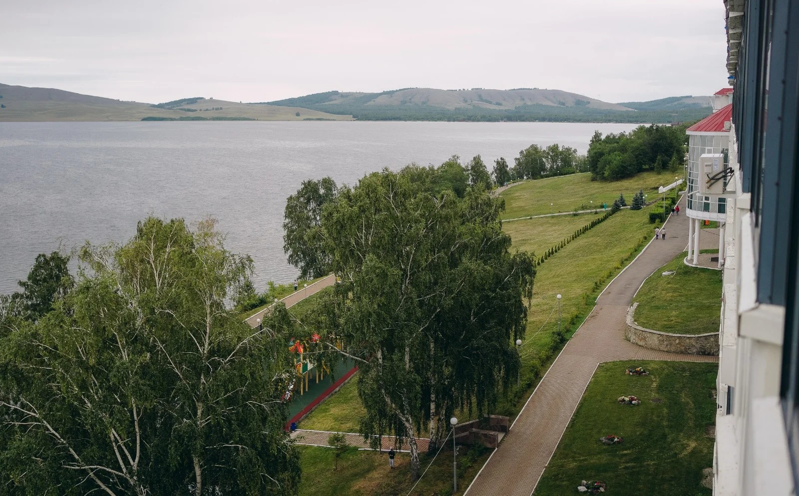 Посмотреть в галерее Комфорт Плюс Премиум Люкс 2-мест
