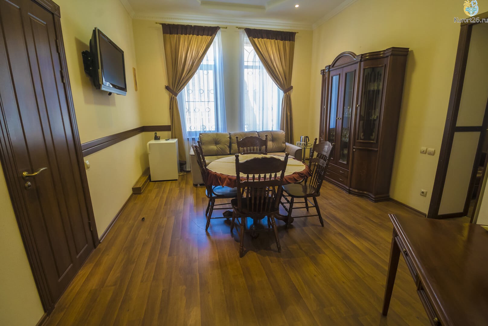 Люкс 2-местный 2-комнатный люкс