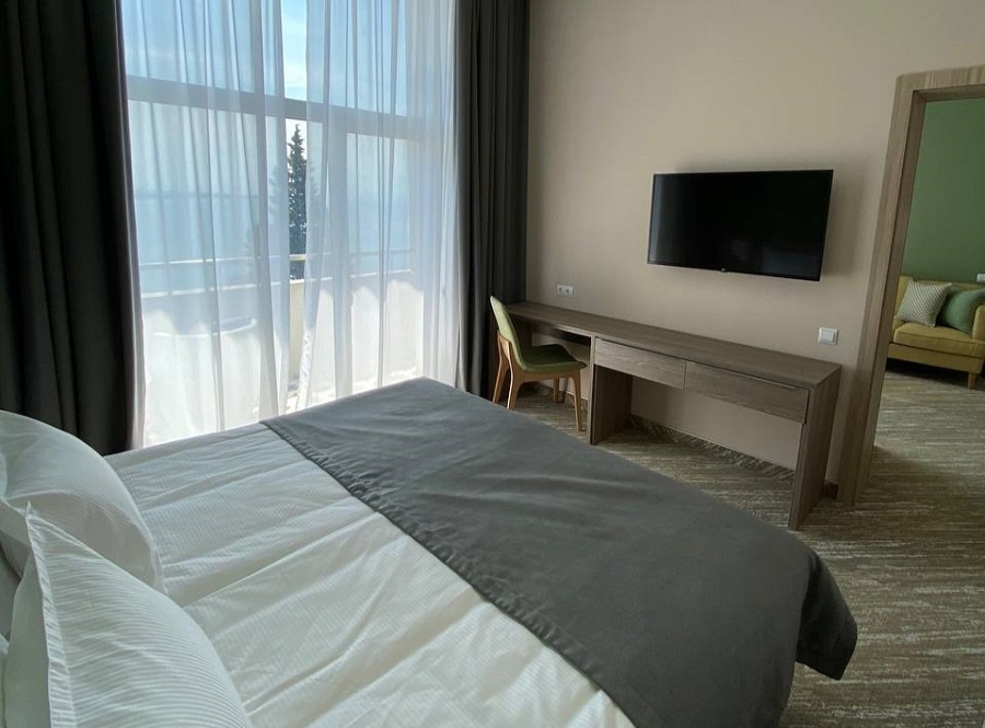 Посмотреть в галерее Lux 2-местный 2-комнатный Gagra/Sea view два балкона