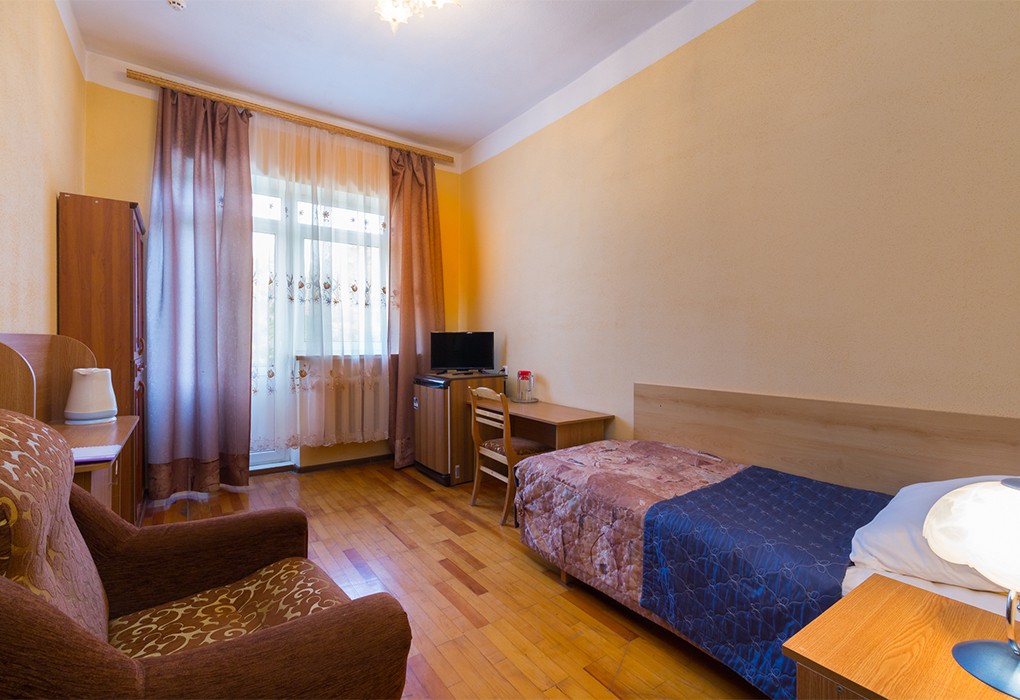 Посмотреть в галерее 1-мест. 2 катег., корп. 1.