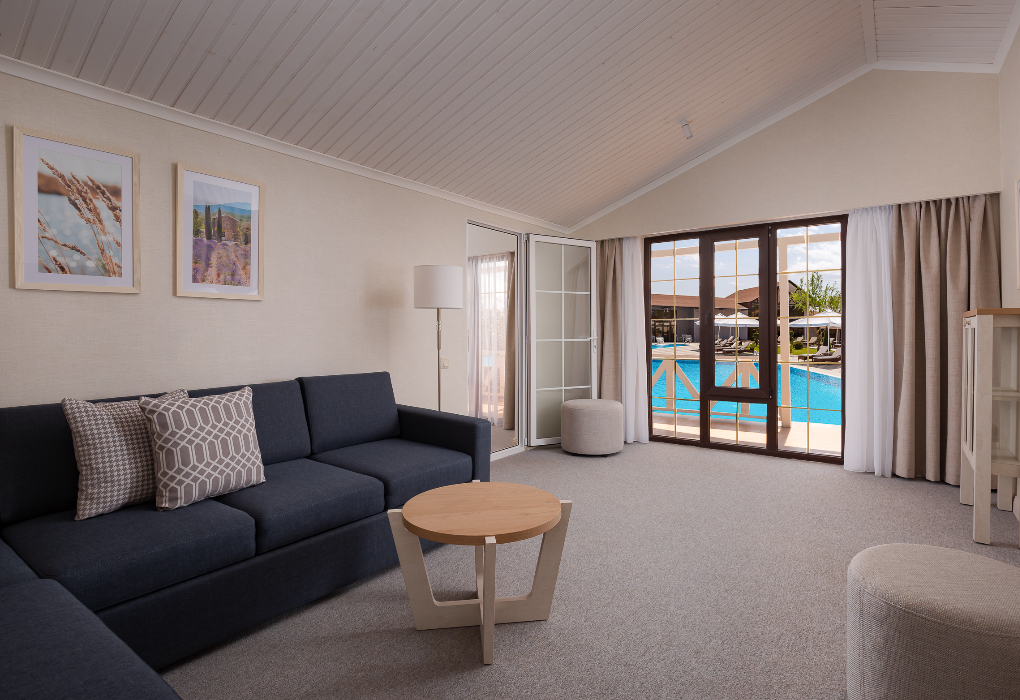 Посмотреть в галерее 2-мест.(разм. в 3-мест.) Bungalow Suite