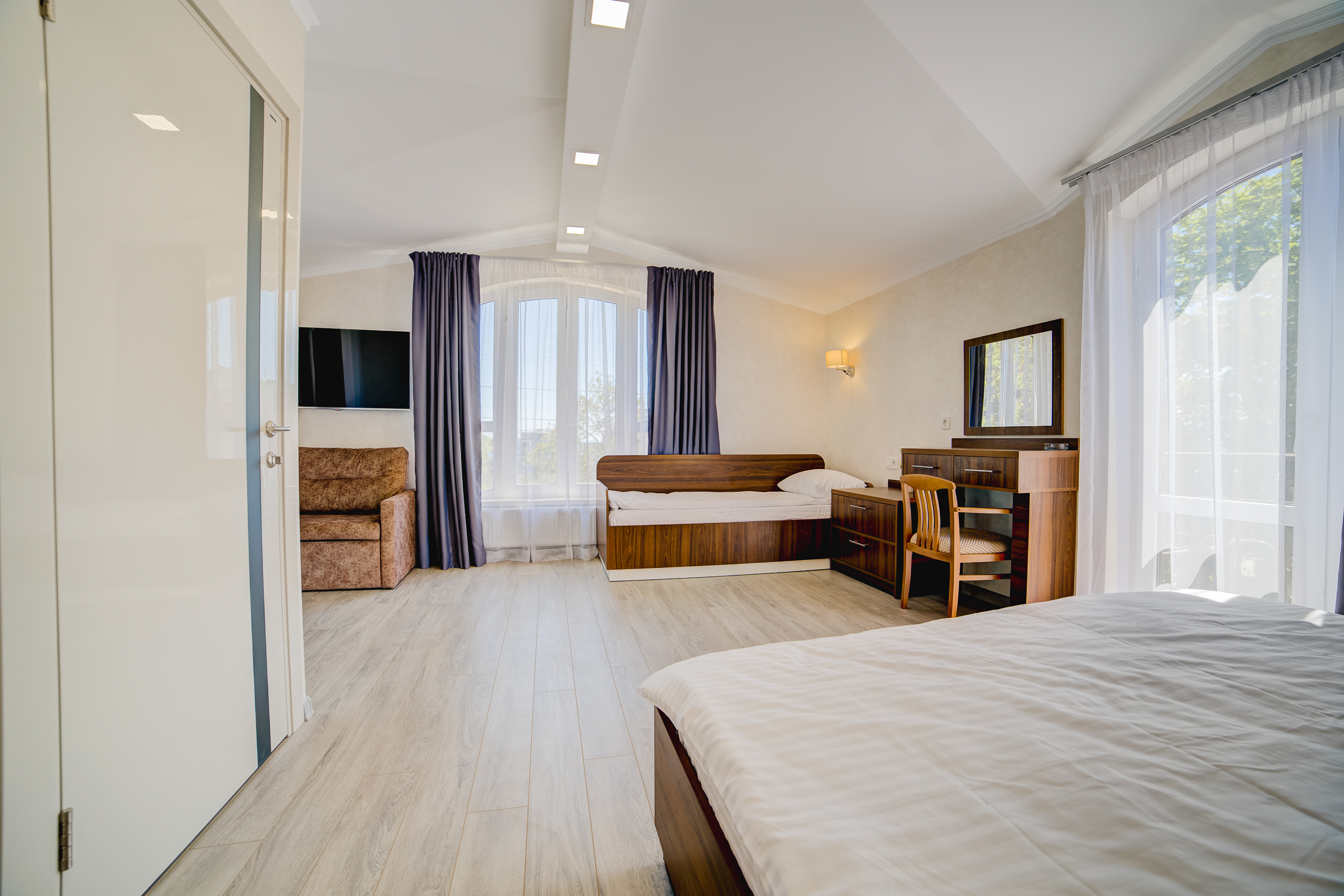 Апартаменты 2-этажные 2-комнатные