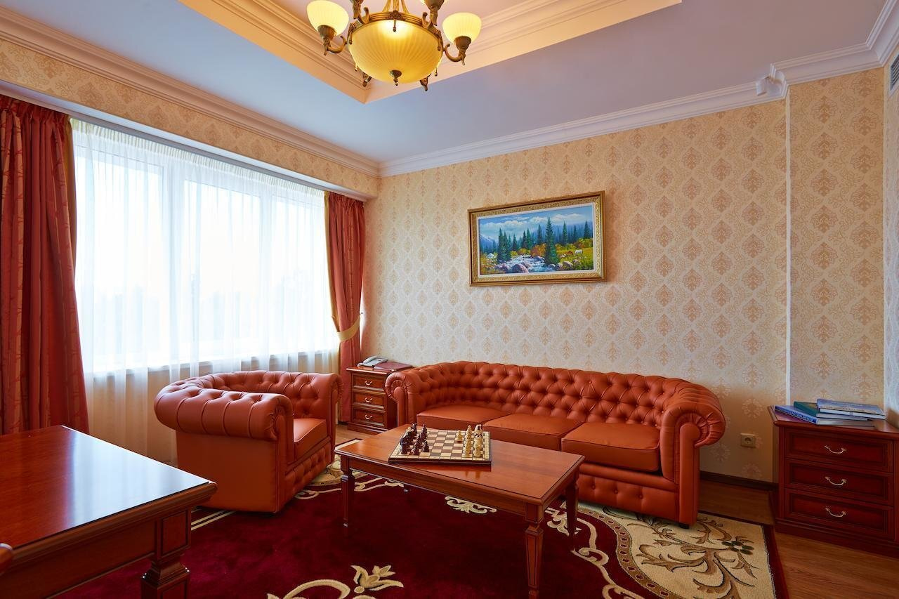 Сюит 4-комнатный